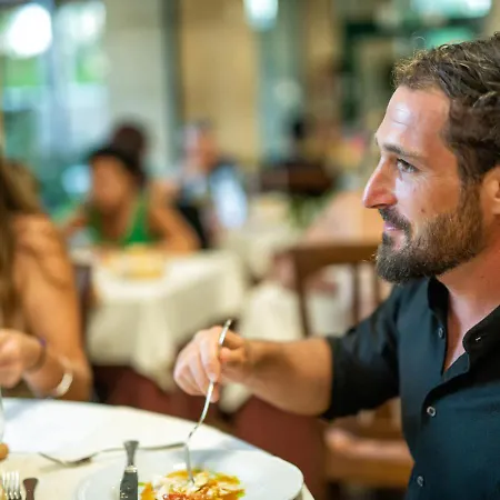 Antiche Terme Di 3* סרדרה